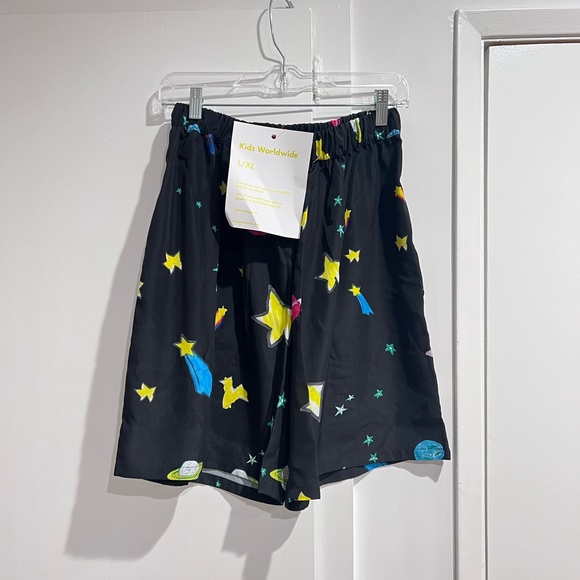 Kids worldwide Space Soft Short
Space Capsule
Adults - Picture 9 of 9